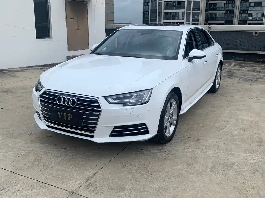 Audi A4L 2018