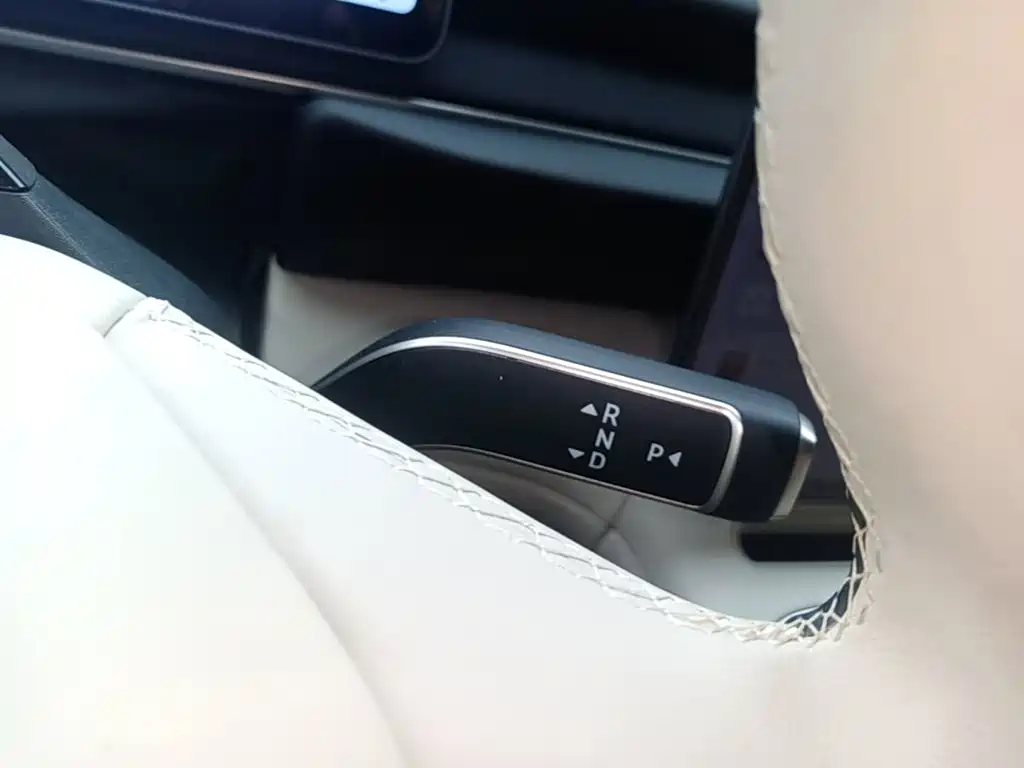 NIO ES6 — миниатюра 14