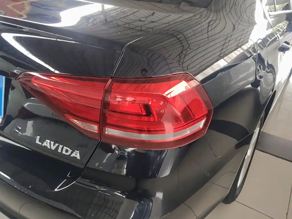 Volkswagen Lavida — миниатюра 24