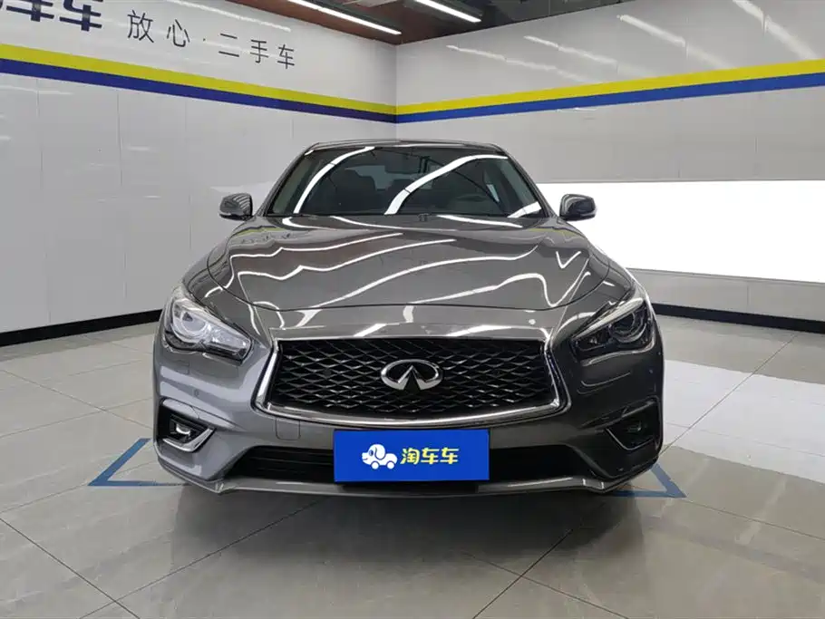 Infiniti Q50L 2022 2.0T