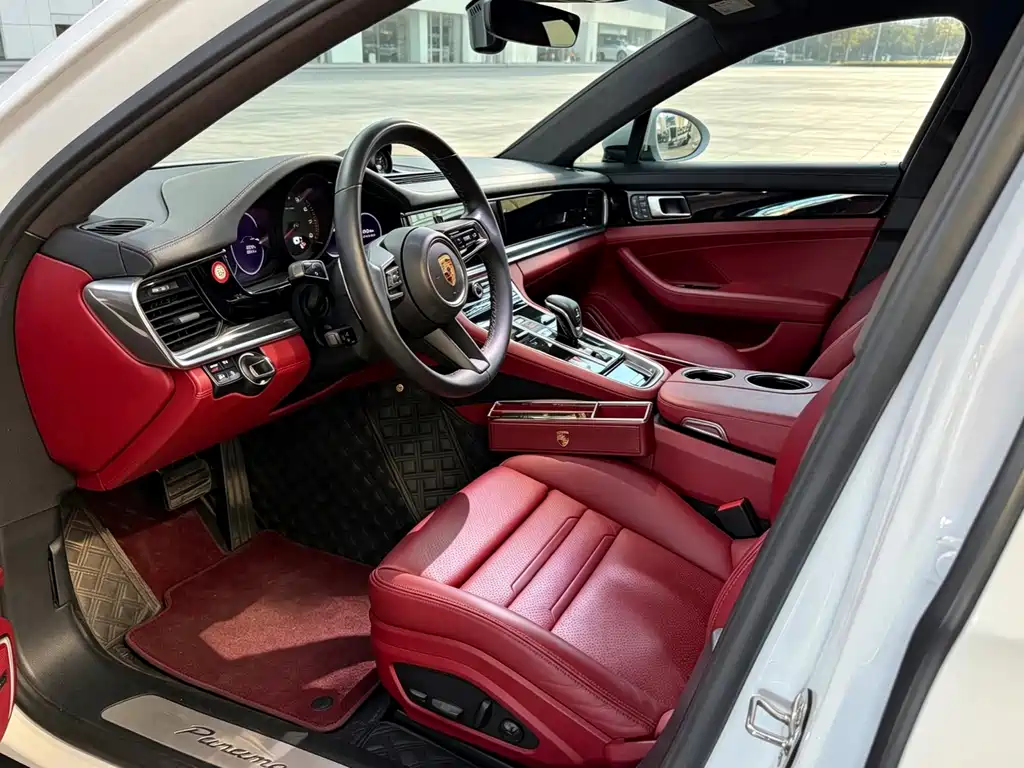 Porsche Panamera — миниатюра 4