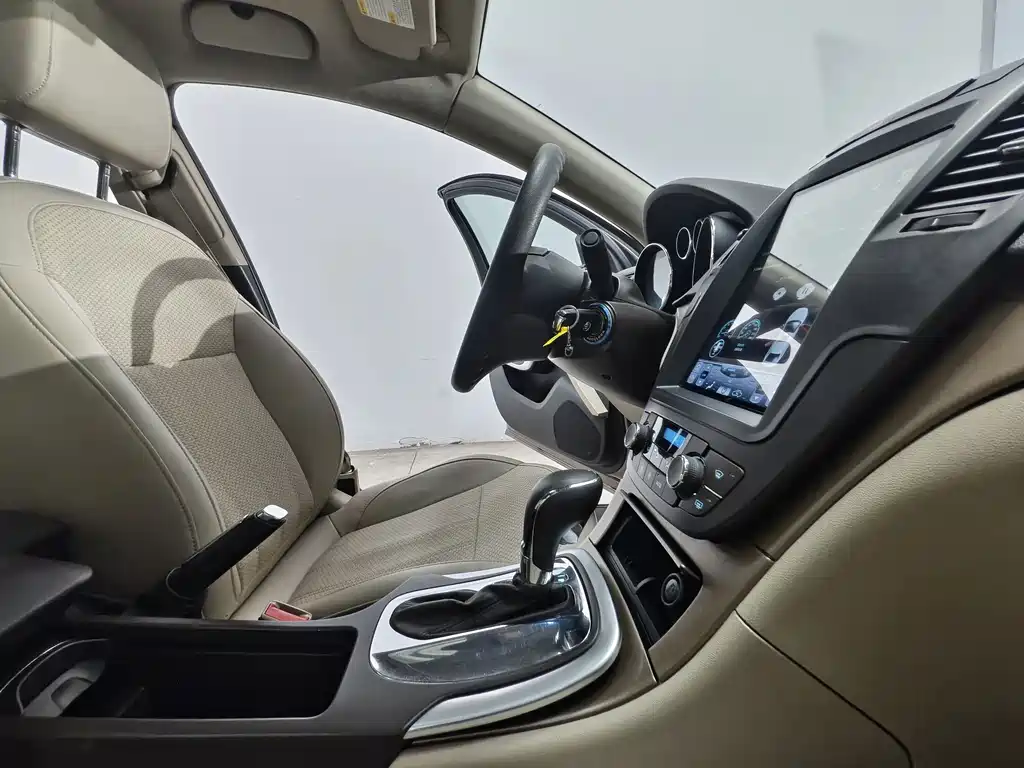 Buick Regal — миниатюра 15