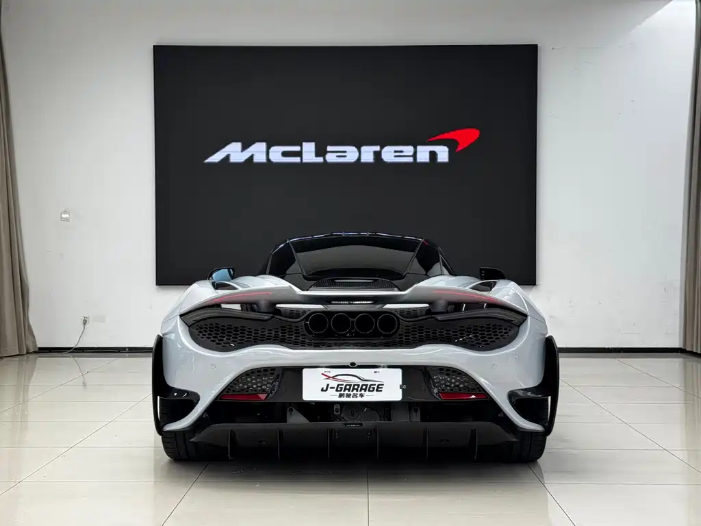 McLaren 720S — миниатюра 6