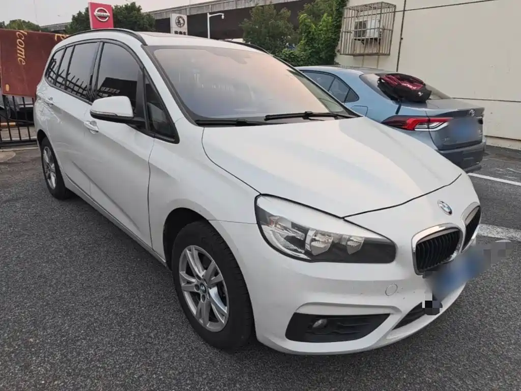 BMW 2 Series Gran Tourer — миниатюра 4