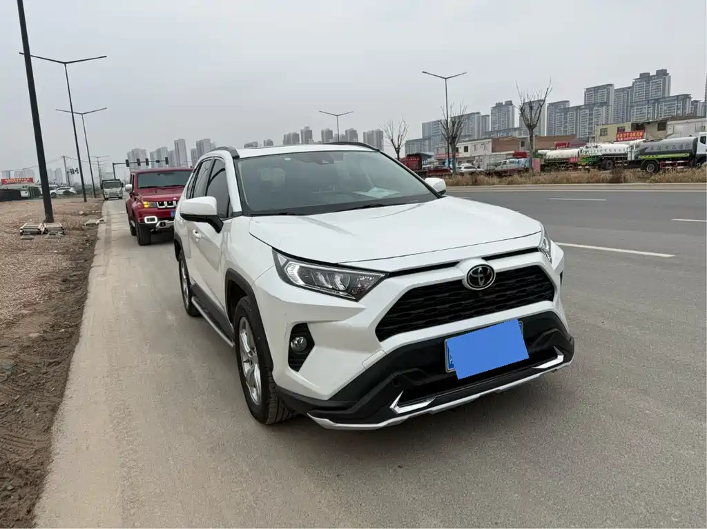 TOYOTA RAV4 RONGFANG
