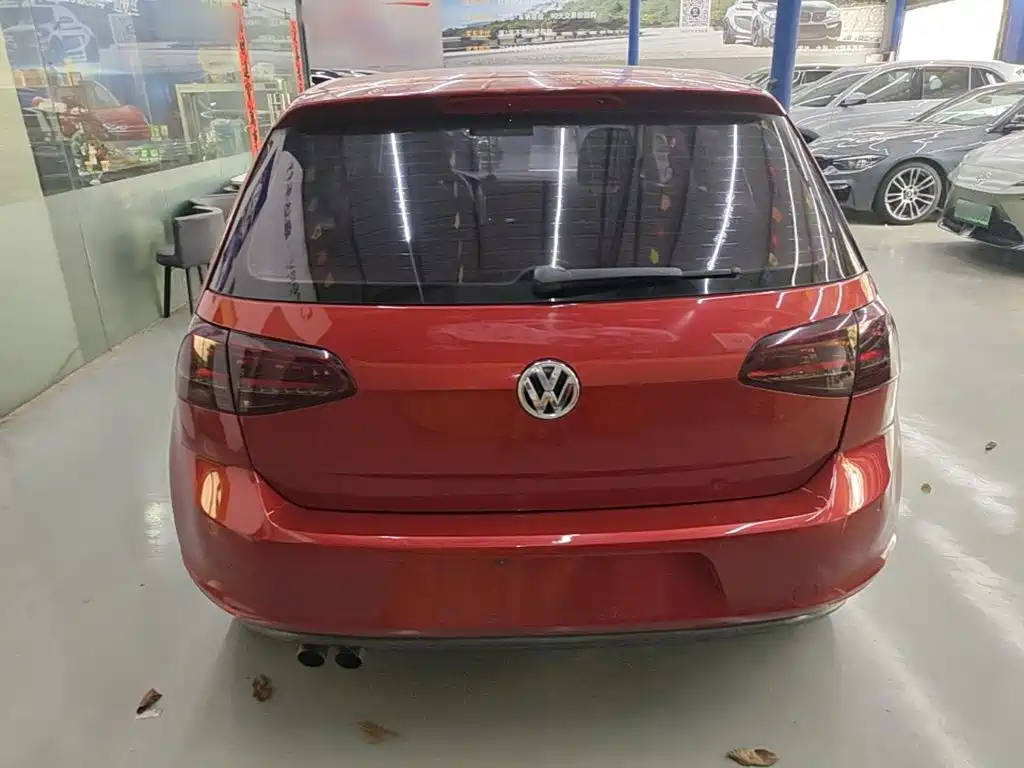 Volkswagen Golf — миниатюра 6