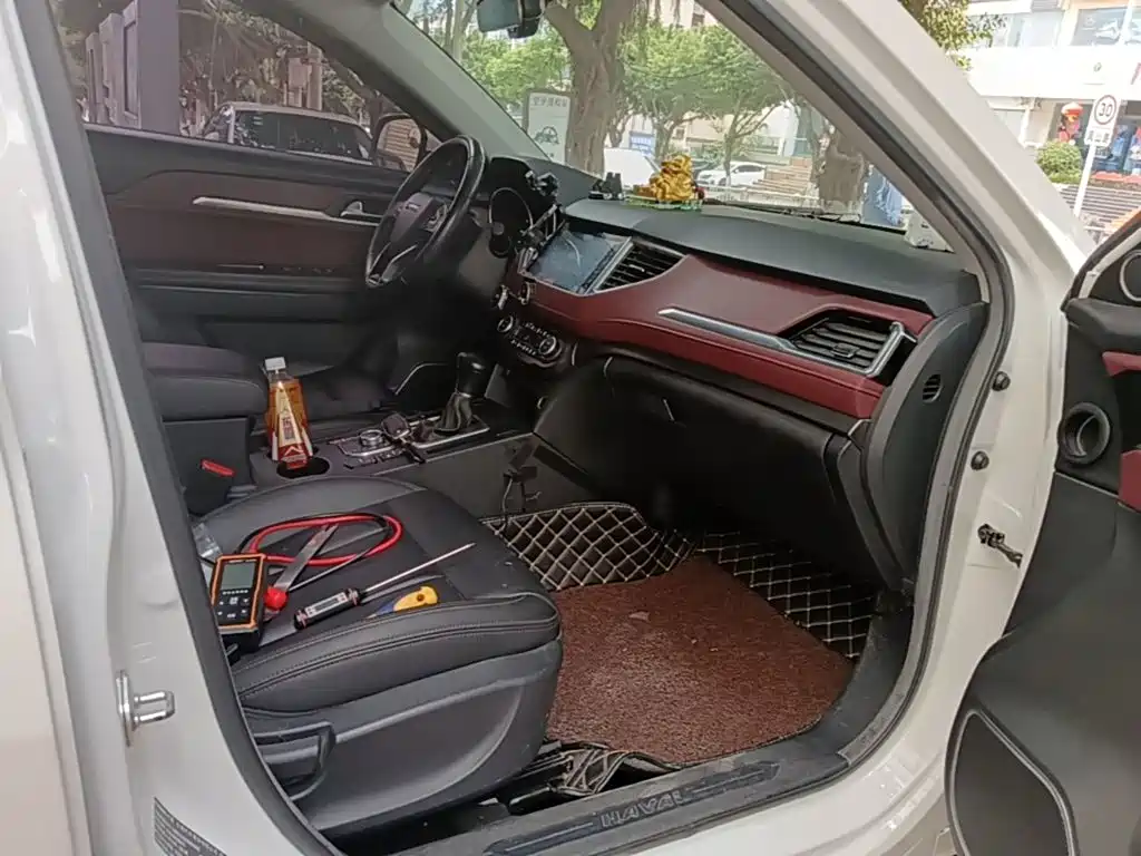 Haval H6 Coupe — миниатюра 25
