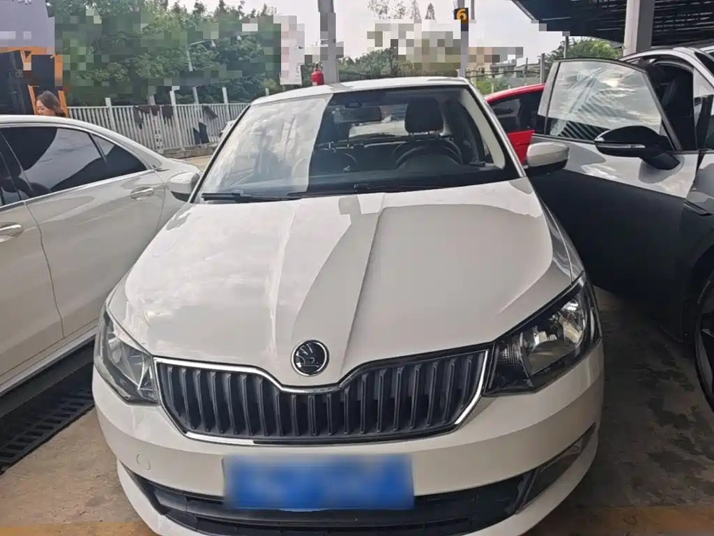 Skoda Fabia — миниатюра 3