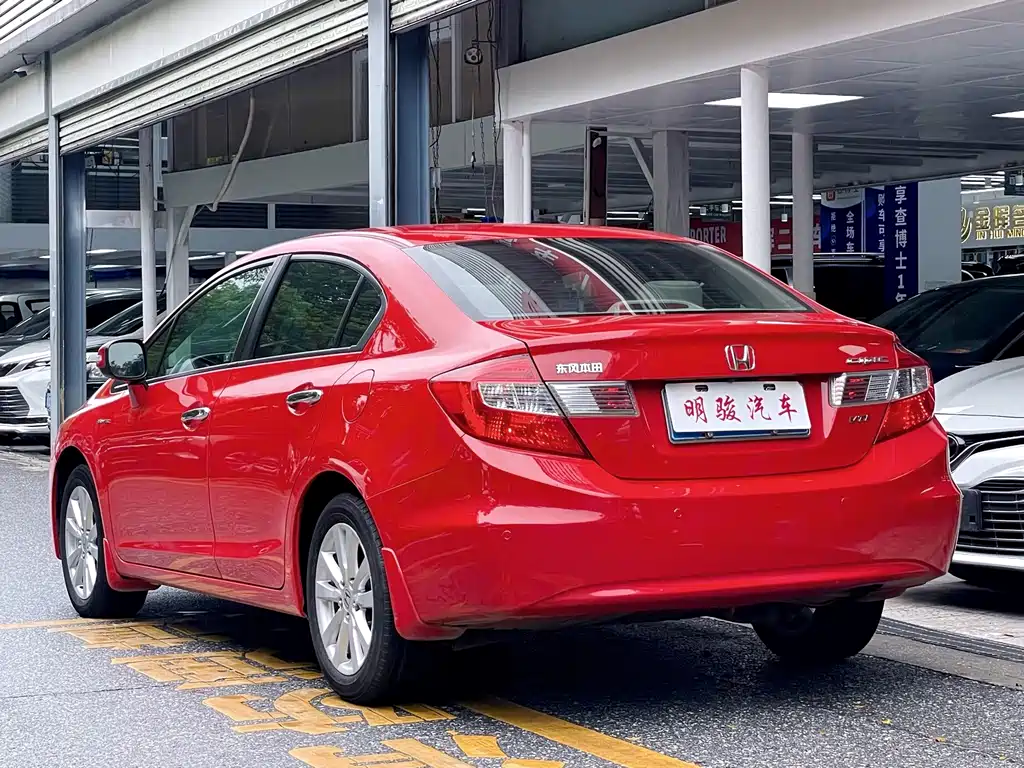 Honda Civic — миниатюра 4