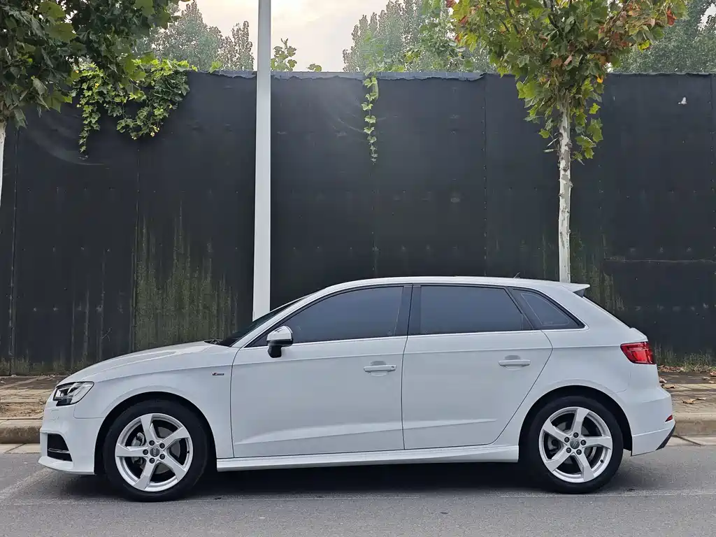 Audi A3 — миниатюра 3