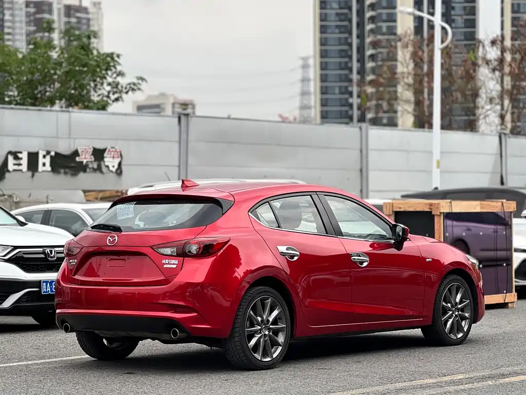 Mazda 3 Axela — миниатюра 14