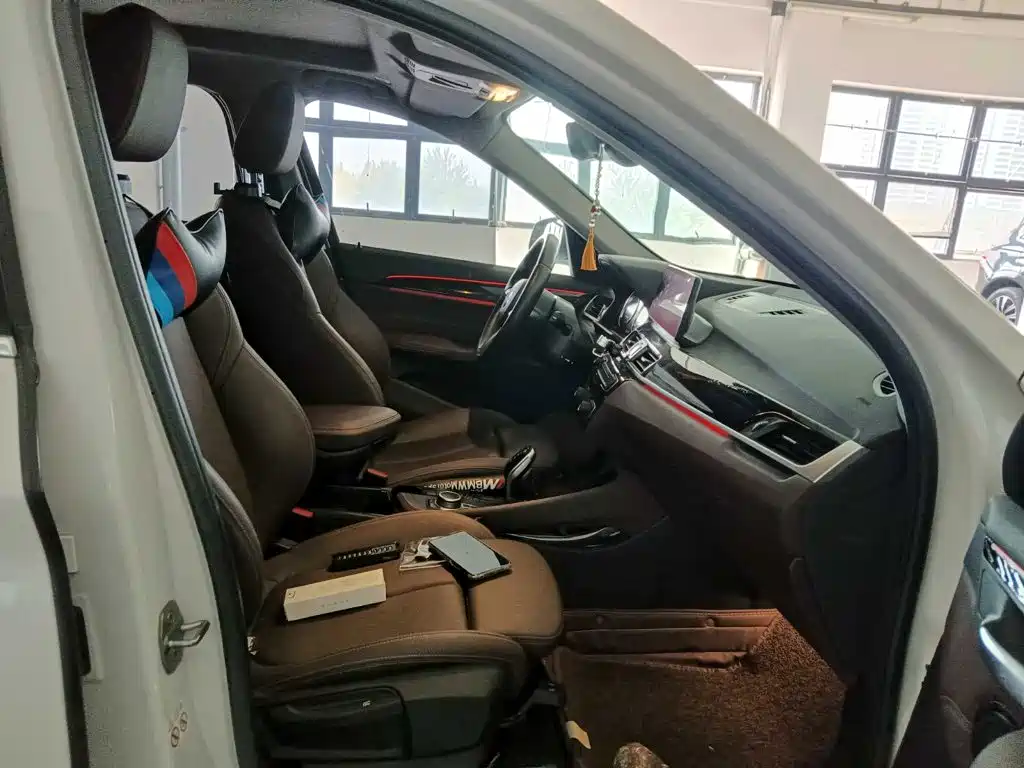 BMW X1 — миниатюра 11