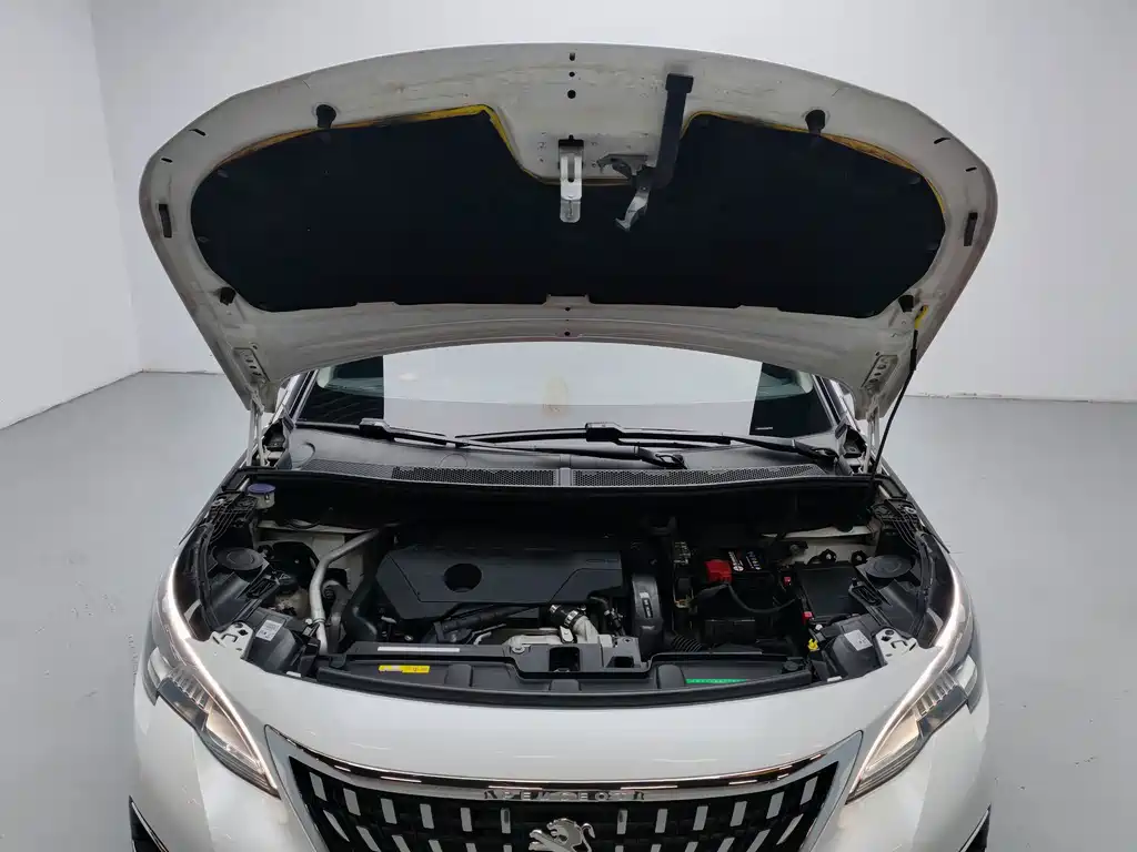 Peugeot 4008 — миниатюра 7