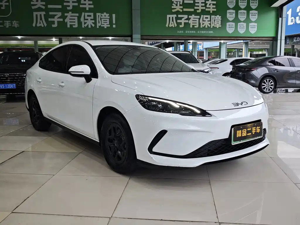 BYD Seal 05 DM-i — миниатюра 4