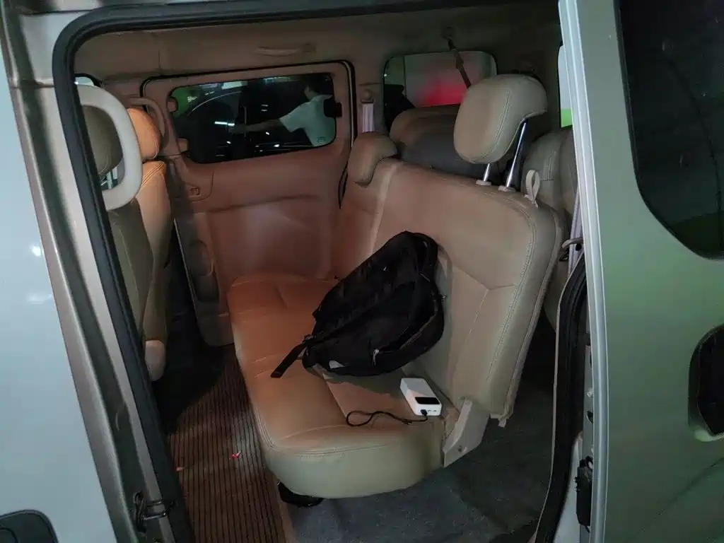 Nissan NV200 — миниатюра 13
