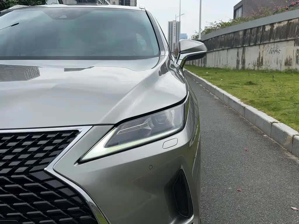 Lexus RX — миниатюра 4