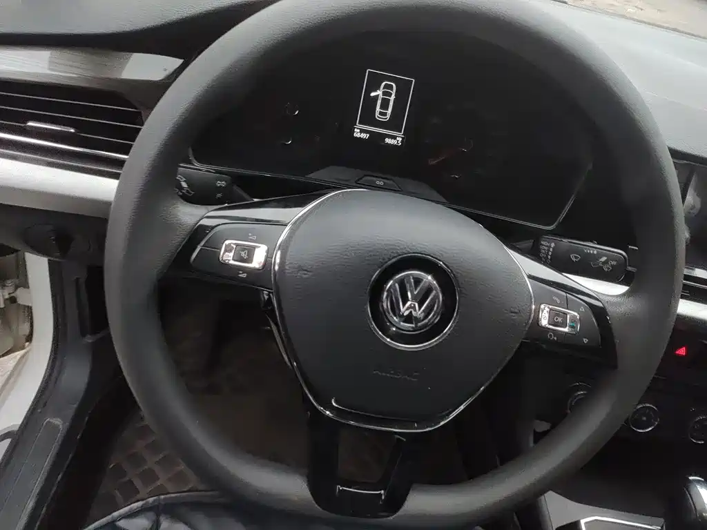 Volkswagen Lavida — миниатюра 9