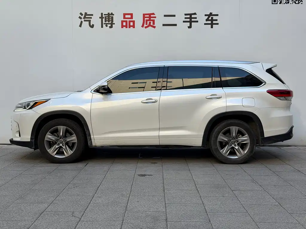 Toyota Highlander — миниатюра 4