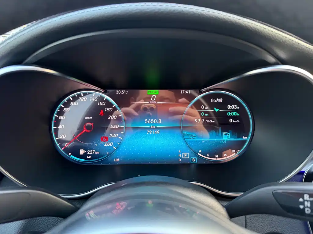 Mercedes-Benz C-Class — миниатюра 18