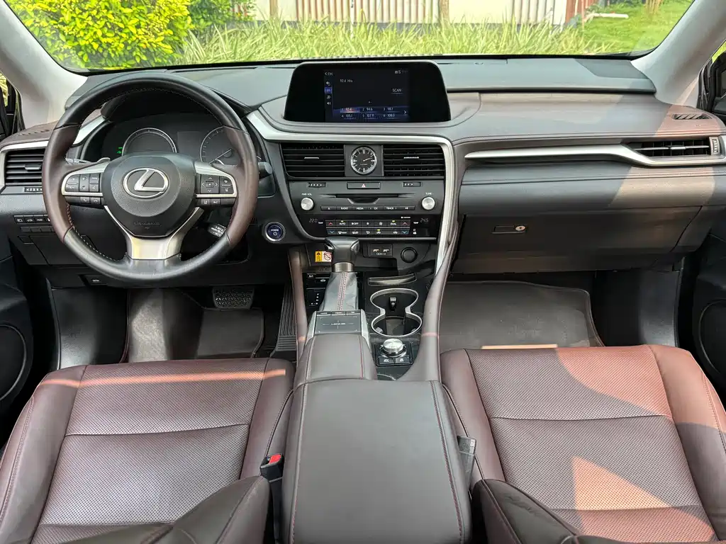 Lexus RX — миниатюра 6