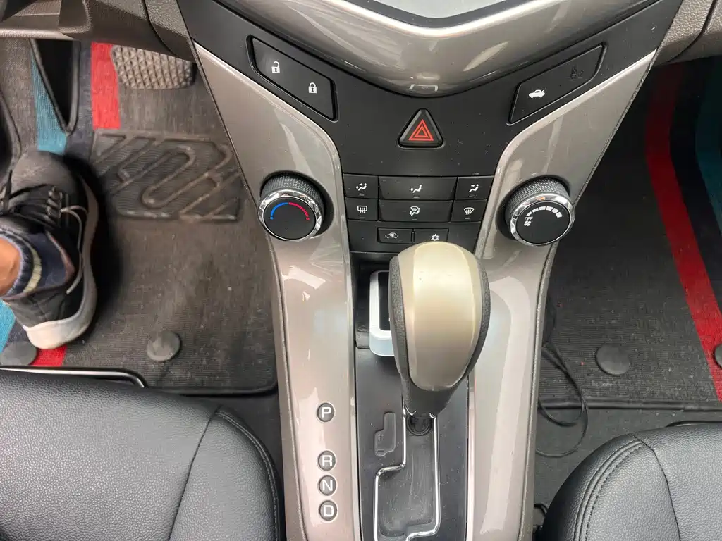 Chevrolet Cruze — миниатюра 11