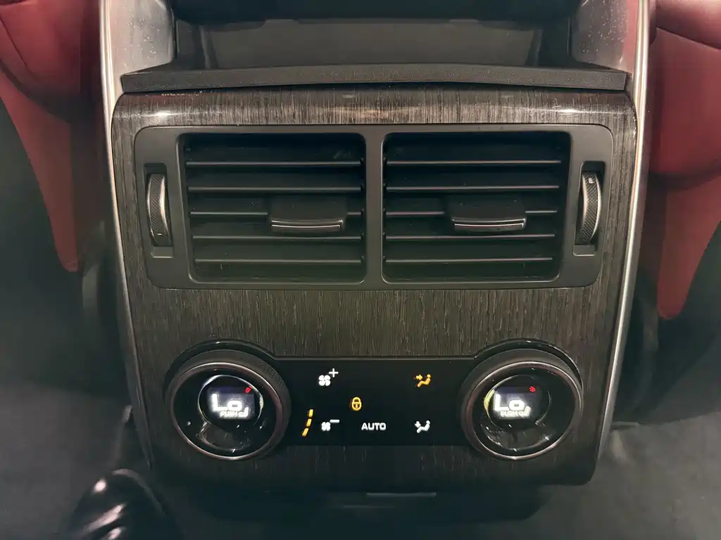 Land Rover Sport — миниатюра 16