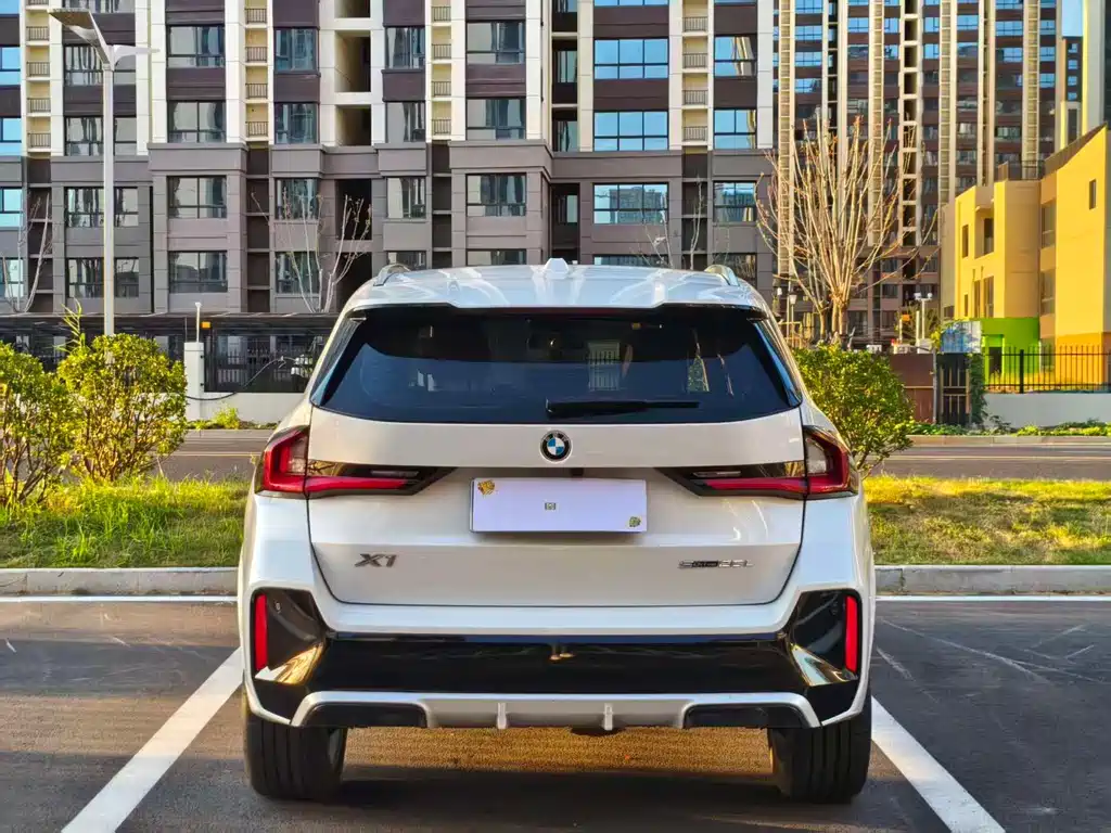 BMW X1 — миниатюра 8