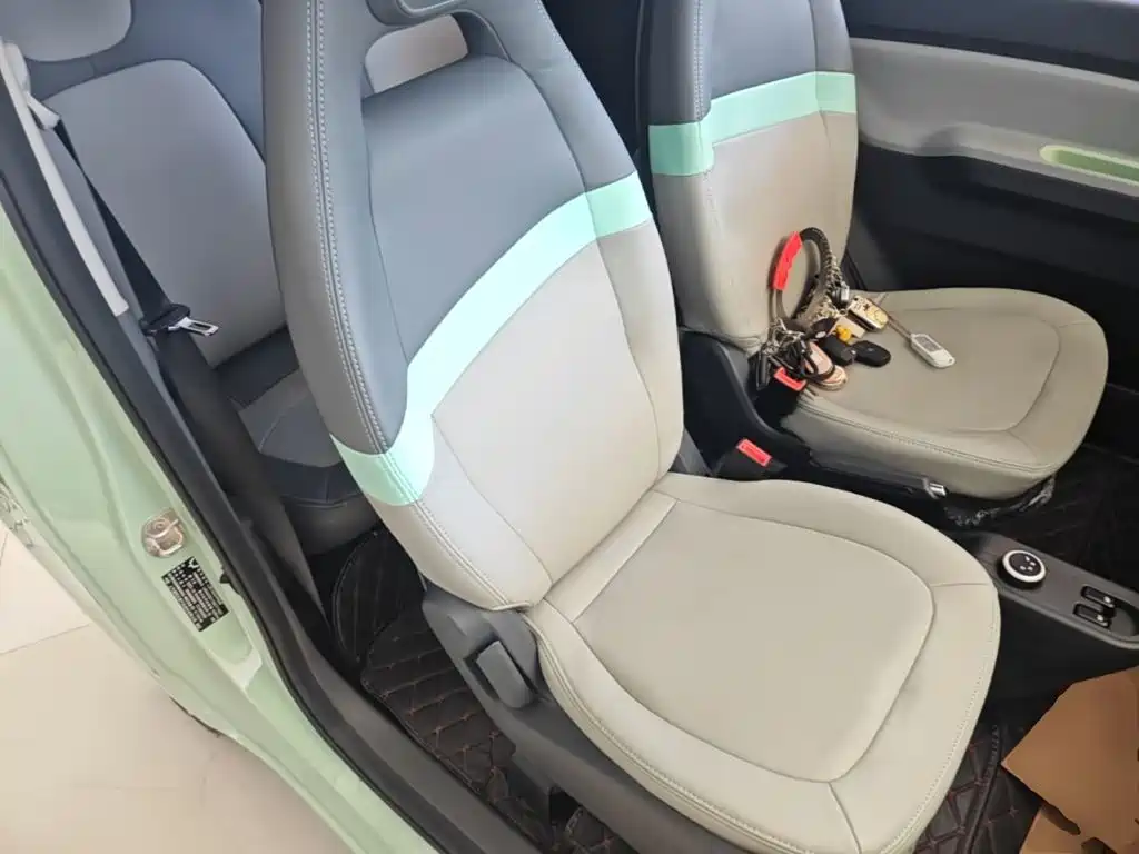 Wuling MINIEV — миниатюра 25