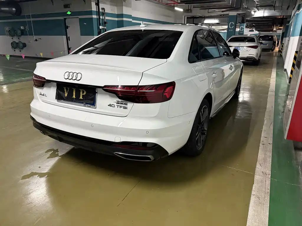Audi A4L — миниатюра 4