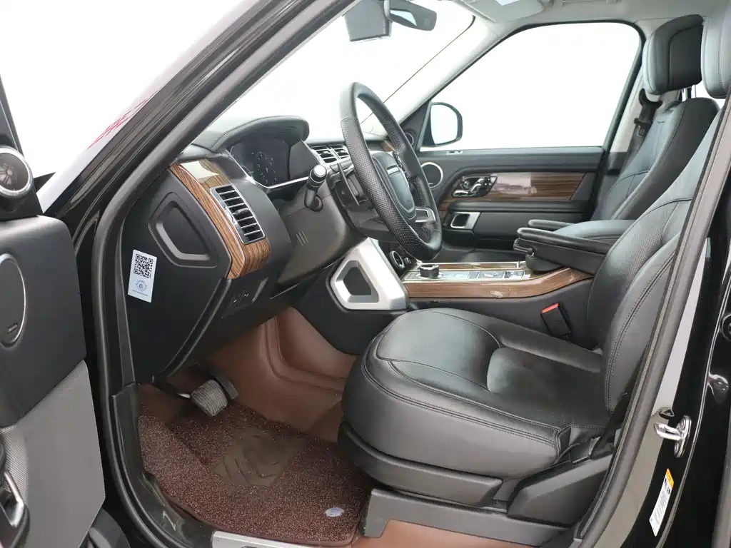 Land Rover Range Rover — миниатюра 7