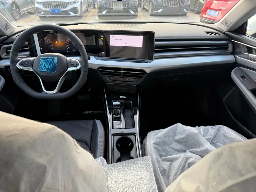 Volkswagen Lamando — миниатюра 8