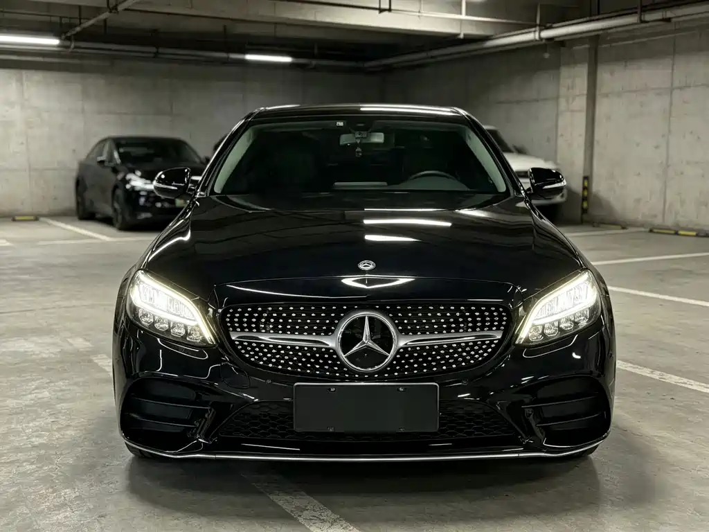 Mercedes-Benz C-Class — миниатюра 2
