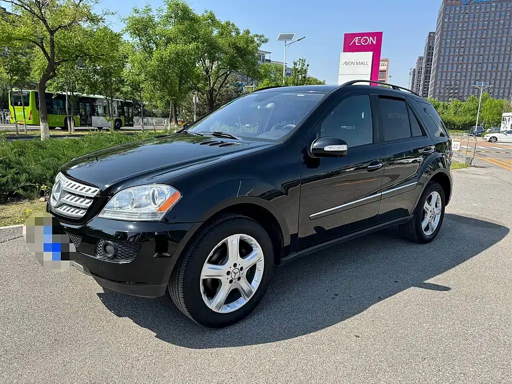 Mercedes-Benz M-Class 2006