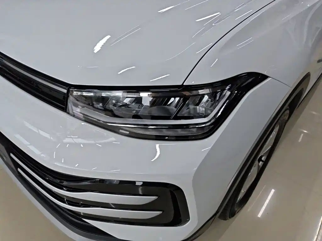 Volkswagen Tharu — миниатюра 24