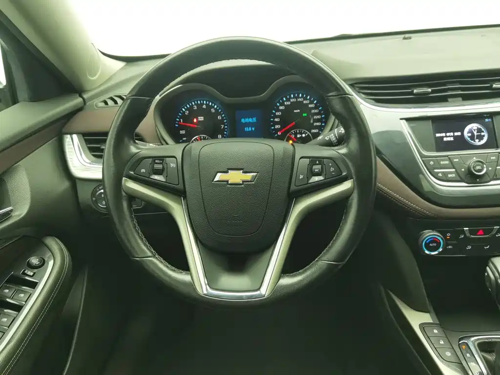 Chevrolet Malibu — миниатюра 11