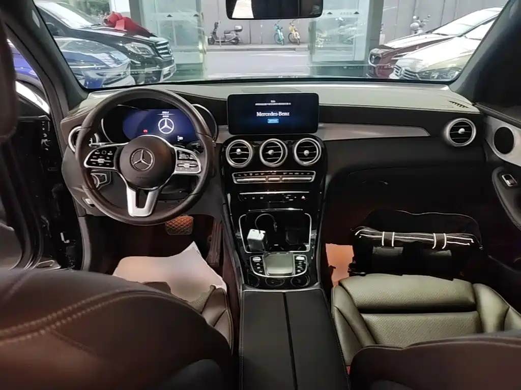 Mercedes-Benz GLC — миниатюра 10
