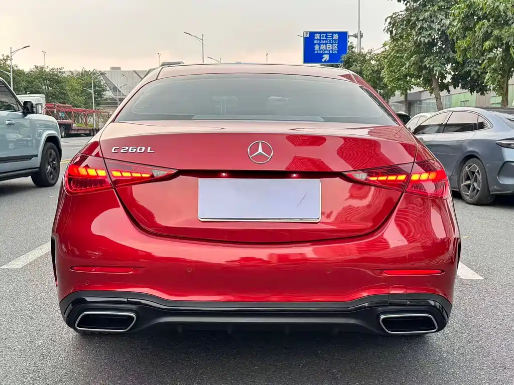 Mercedes-Benz C-Class — миниатюра 23