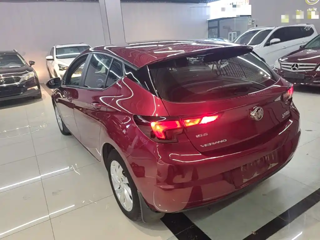 Buick Verano — миниатюра 5