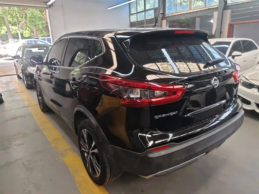 Nissan Qashqai 2019 2.0L CVT Luxury