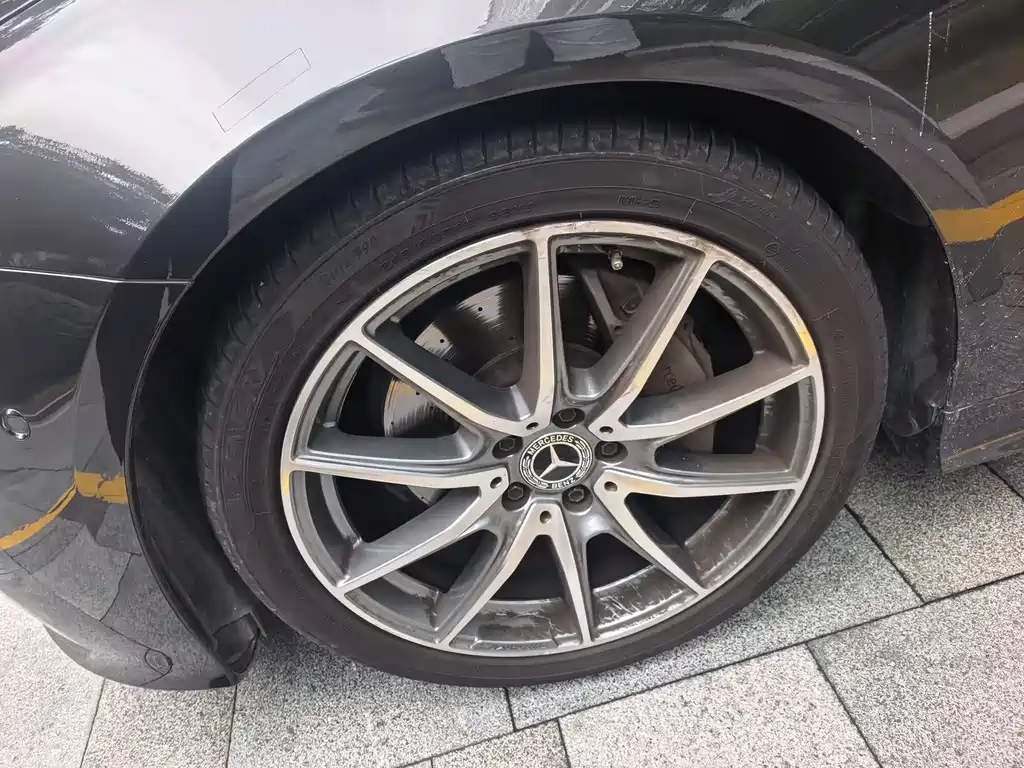Mercedes-Benz E-Class (Import) — миниатюра 11