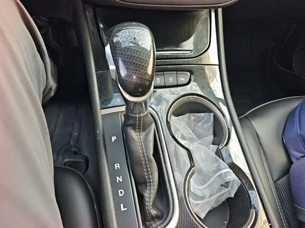 Buick Verano — миниатюра 14