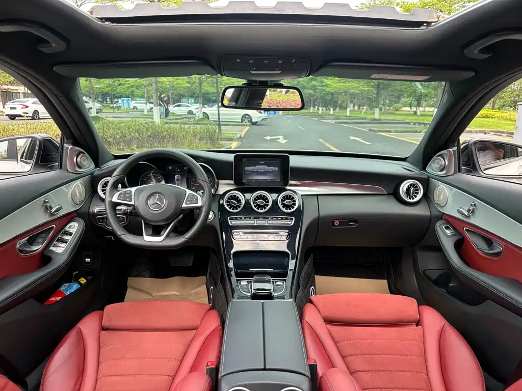 Mercedes-Benz C-Class — миниатюра 8