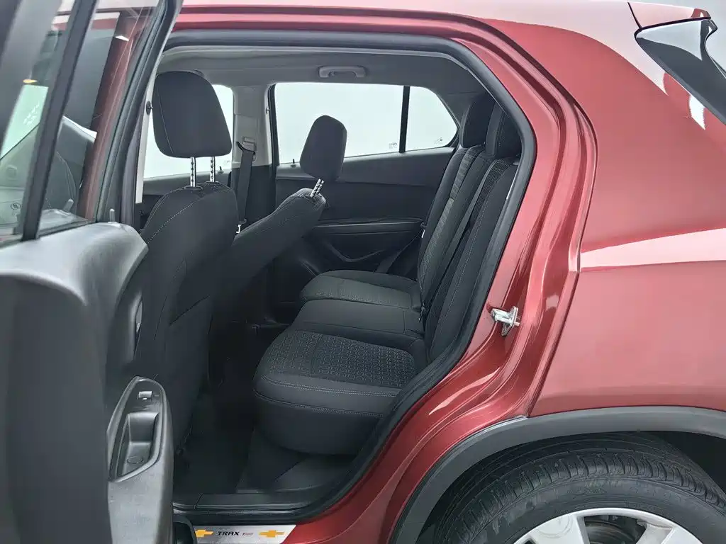 Chevrolet Trax — миниатюра 15