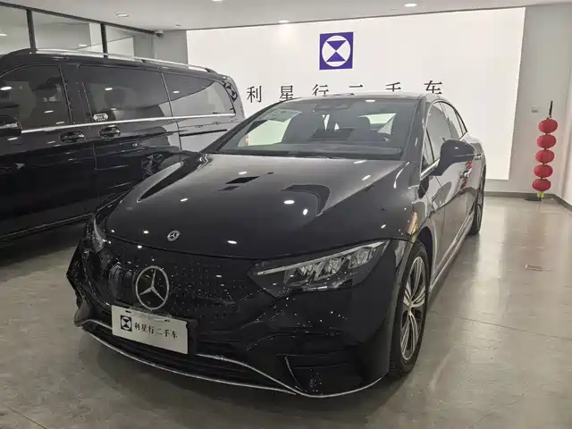Mercedes-Benz EQE
