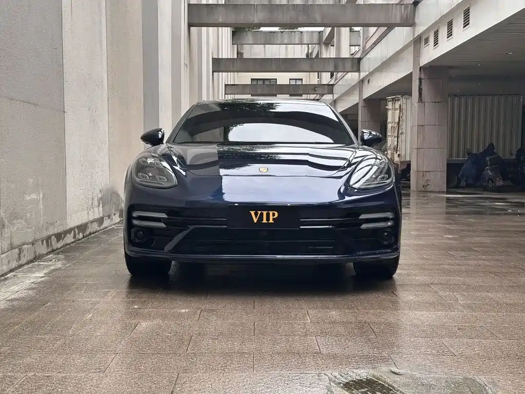 Porsche Panamera — миниатюра 2