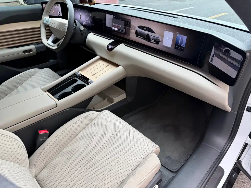 Audi E5 Sportback — миниатюра 14