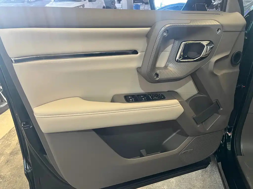 HAVAL SECOND GENERATION BIG DOG NEW ENERGY