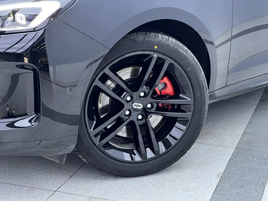 AITO ASK THE WORLD M5