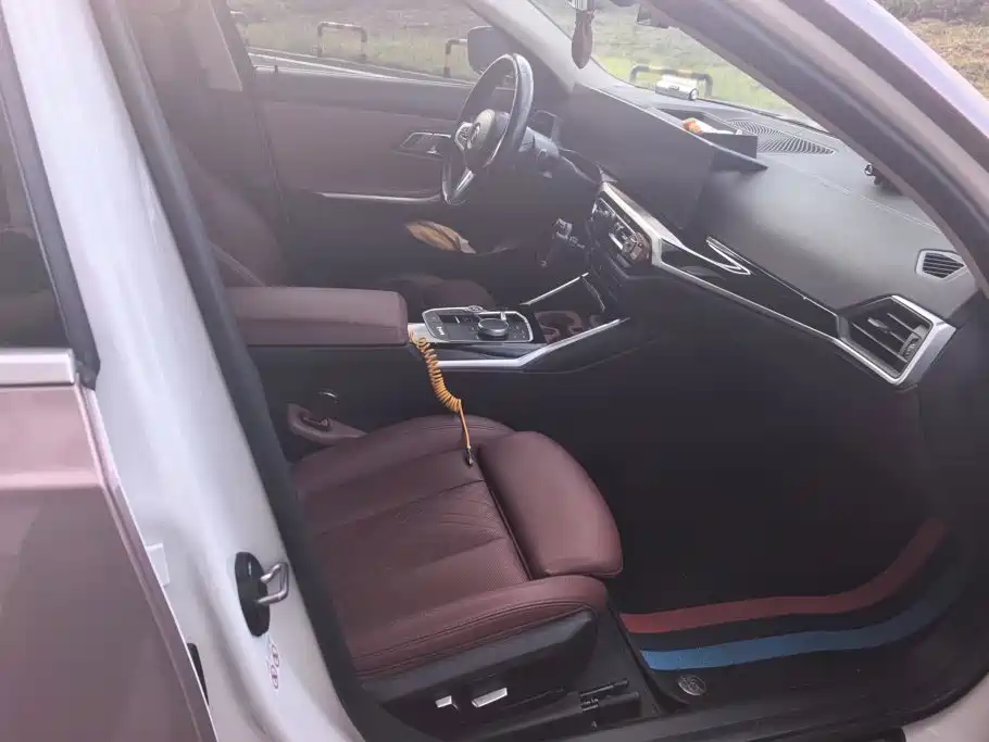 BMW i3 — миниатюра 8