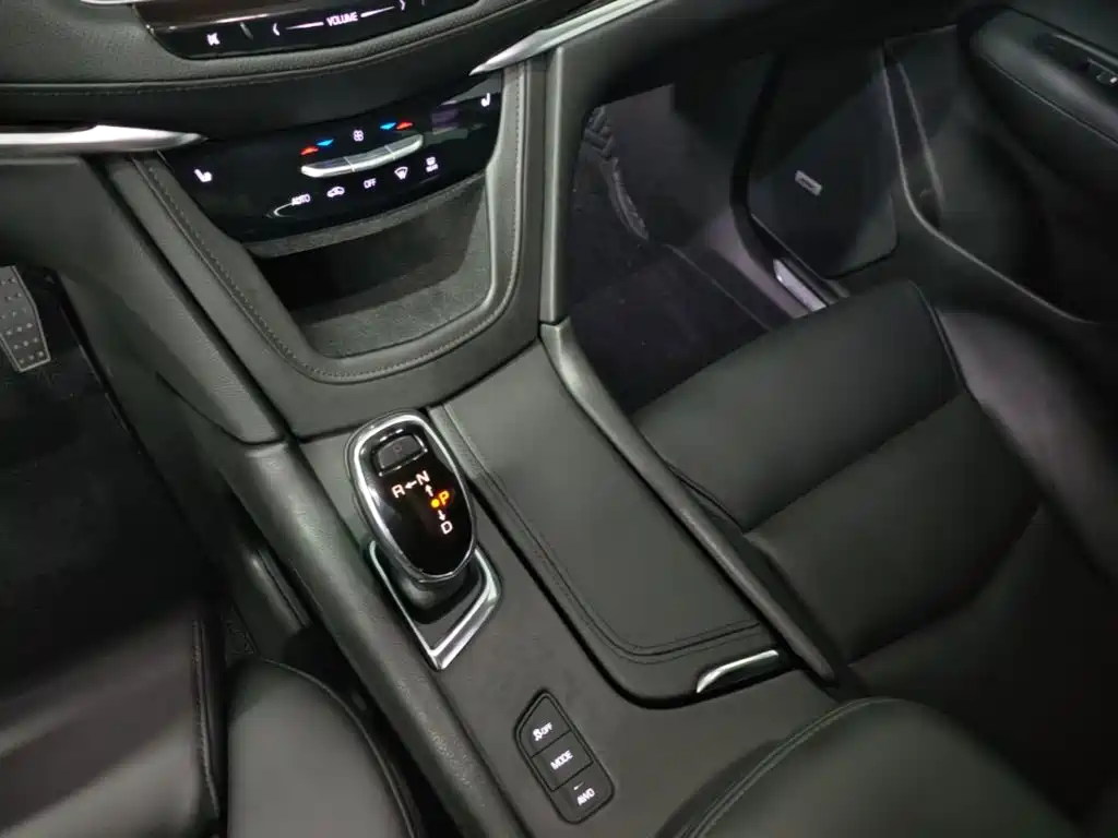Cadillac XT5 — миниатюра 14